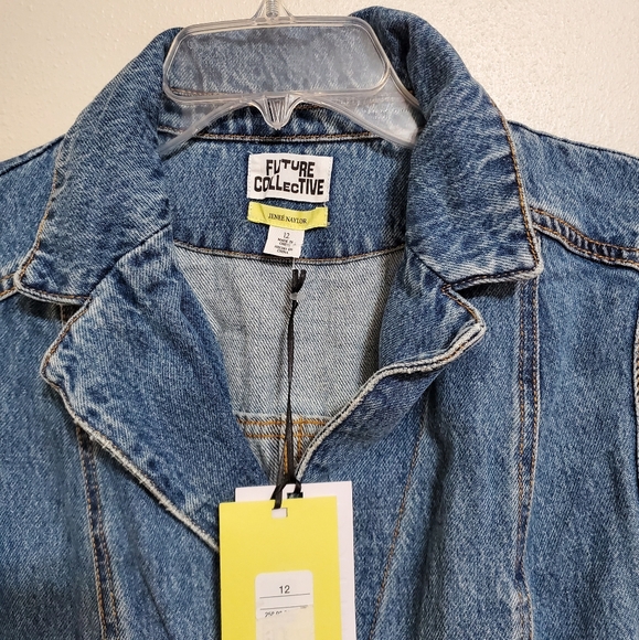 Future Collective with Jenee Naylor Sleeveless Denim Button-Front Midi Dress - Picture 10 of 10